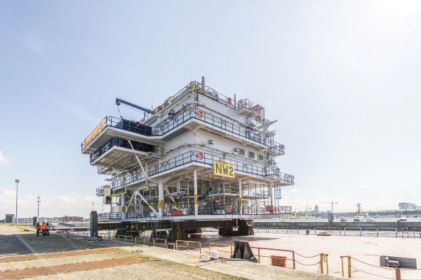 Port Oostende project cargo offshore high voltage station
