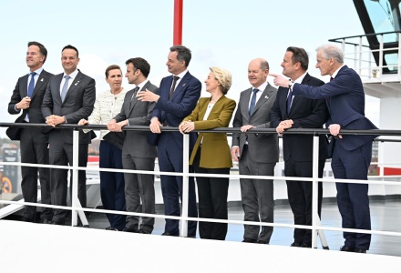 offshore declaration tijdens north sea summit in de haven van oostende